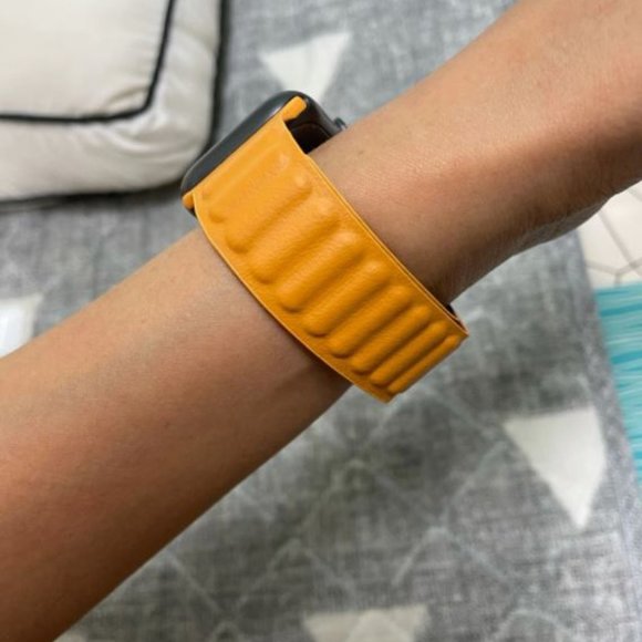NEW[BAND] Orange Leather Magnetic For Apple Watch - Picture 5 of 6